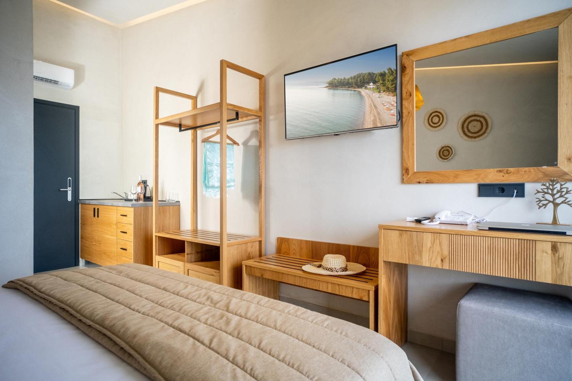 Luminous Luxury Living Aparthotel Kallithea  Eksteriør bilde