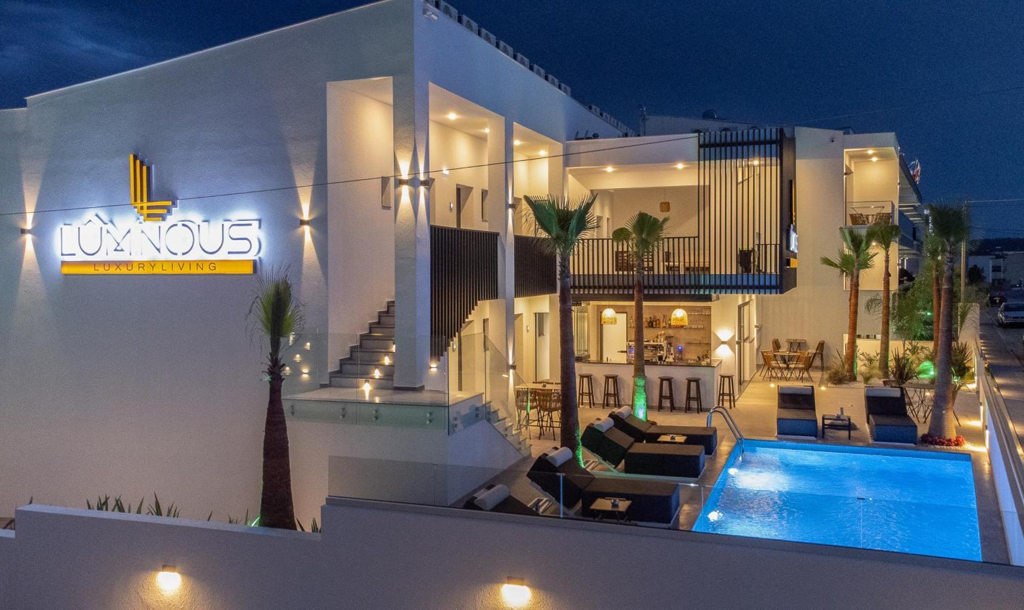 Luminous Luxury Living Aparthotel Kallithea  Eksteriør bilde