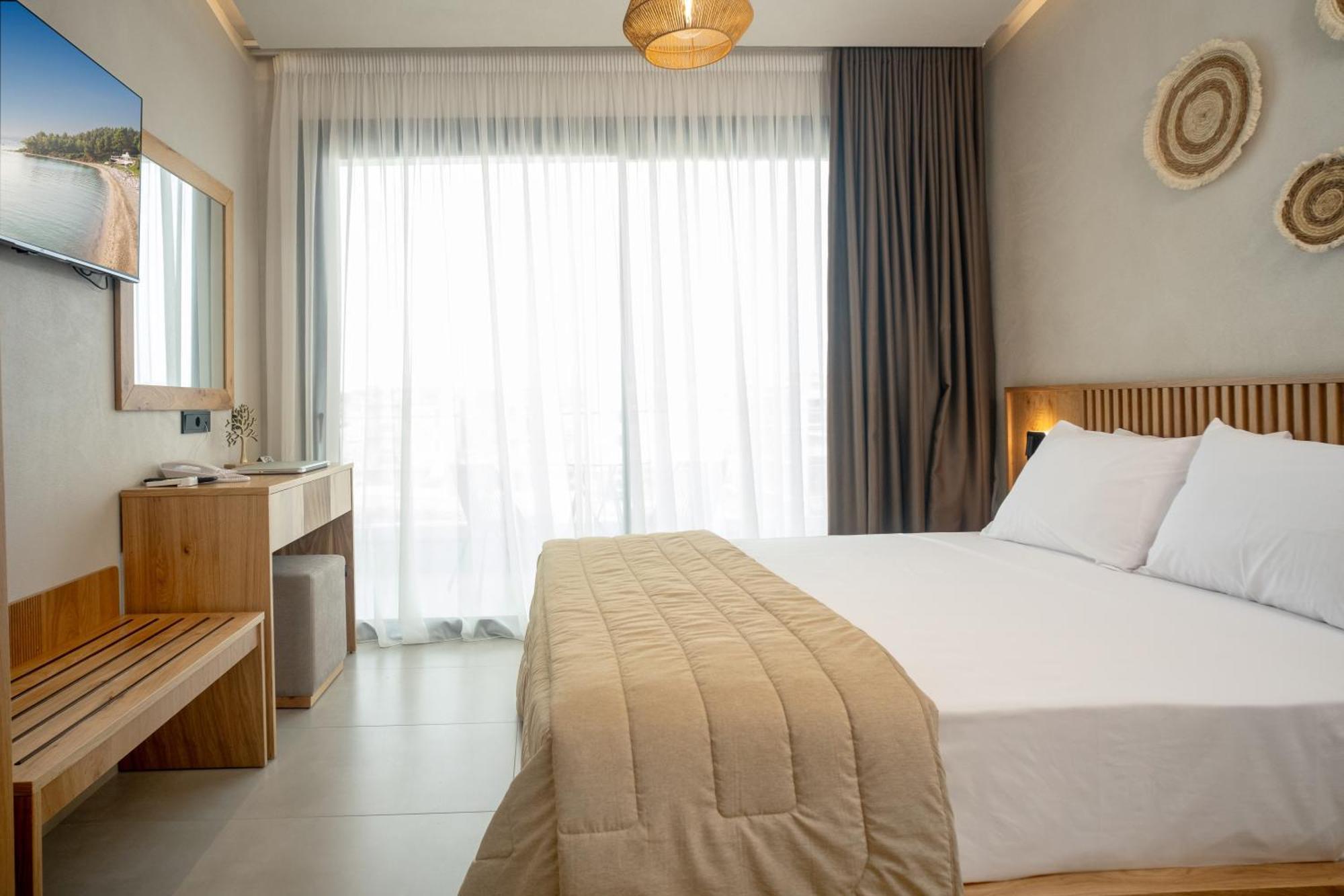 Luminous Luxury Living Aparthotel Kallithea  Eksteriør bilde