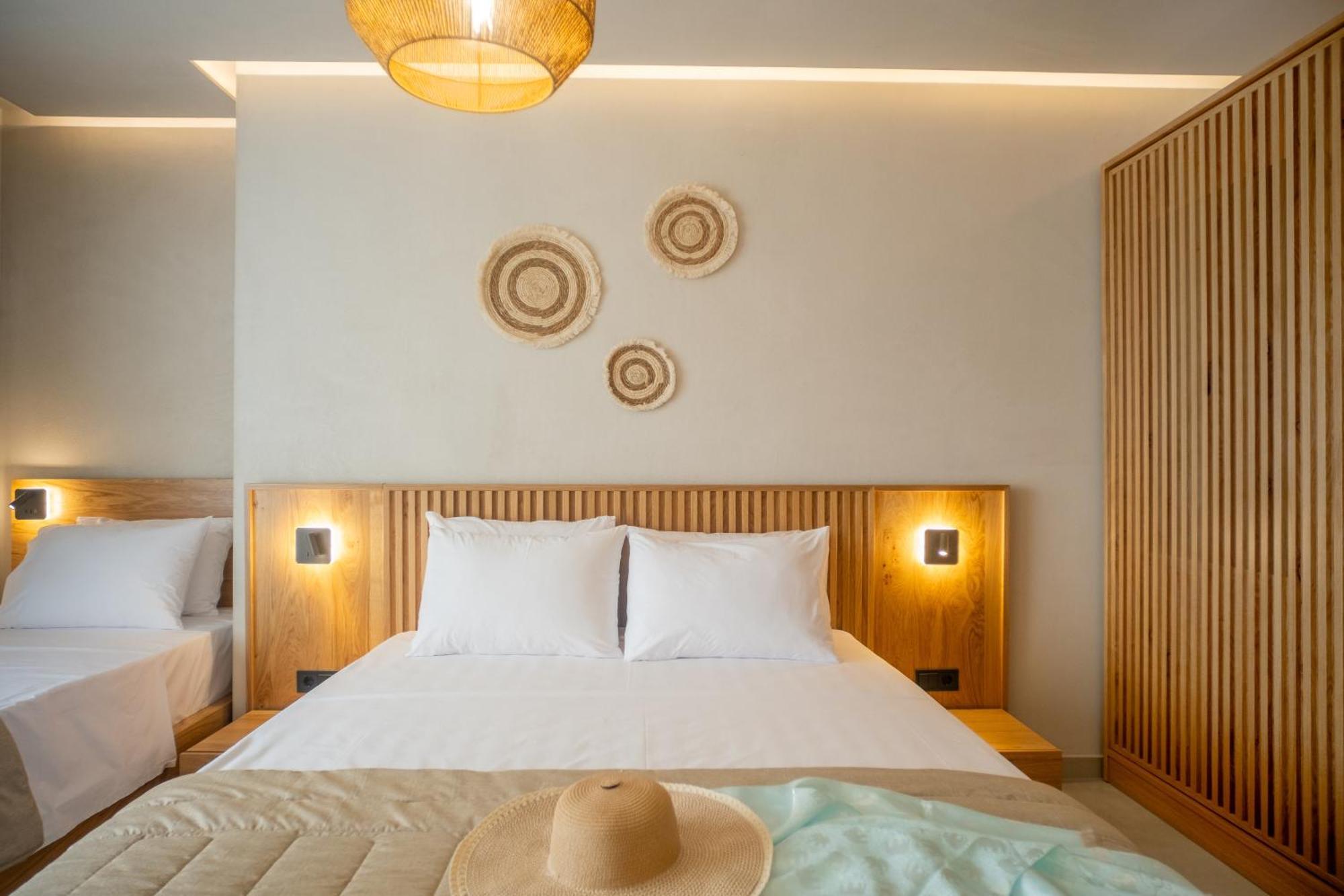 Luminous Luxury Living Aparthotel Kallithea  Eksteriør bilde