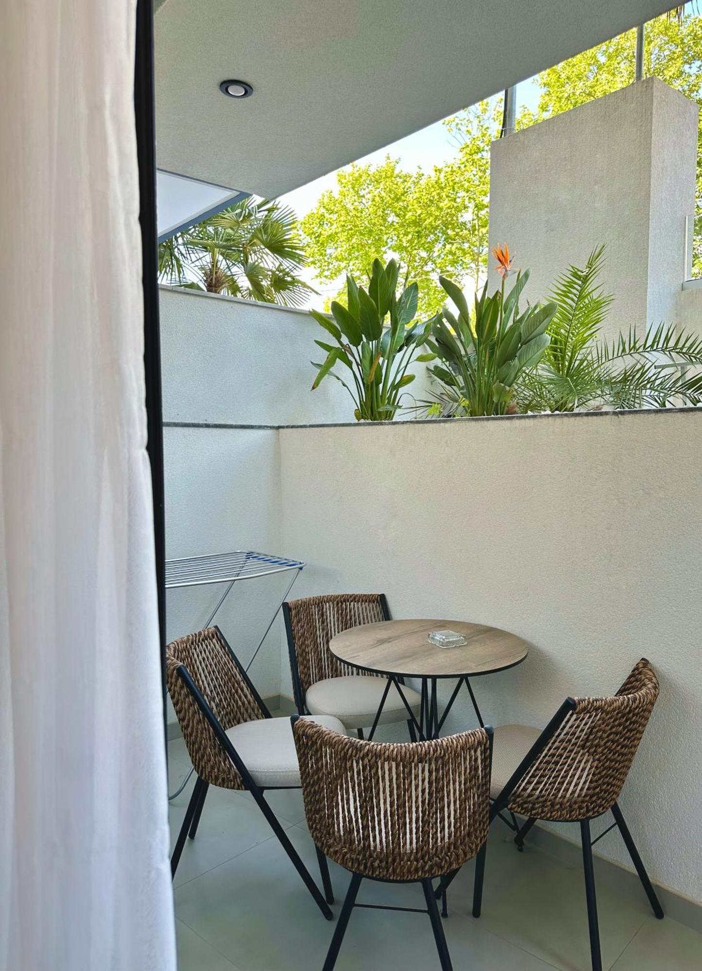 Luminous Luxury Living Aparthotel Kallithea  Eksteriør bilde